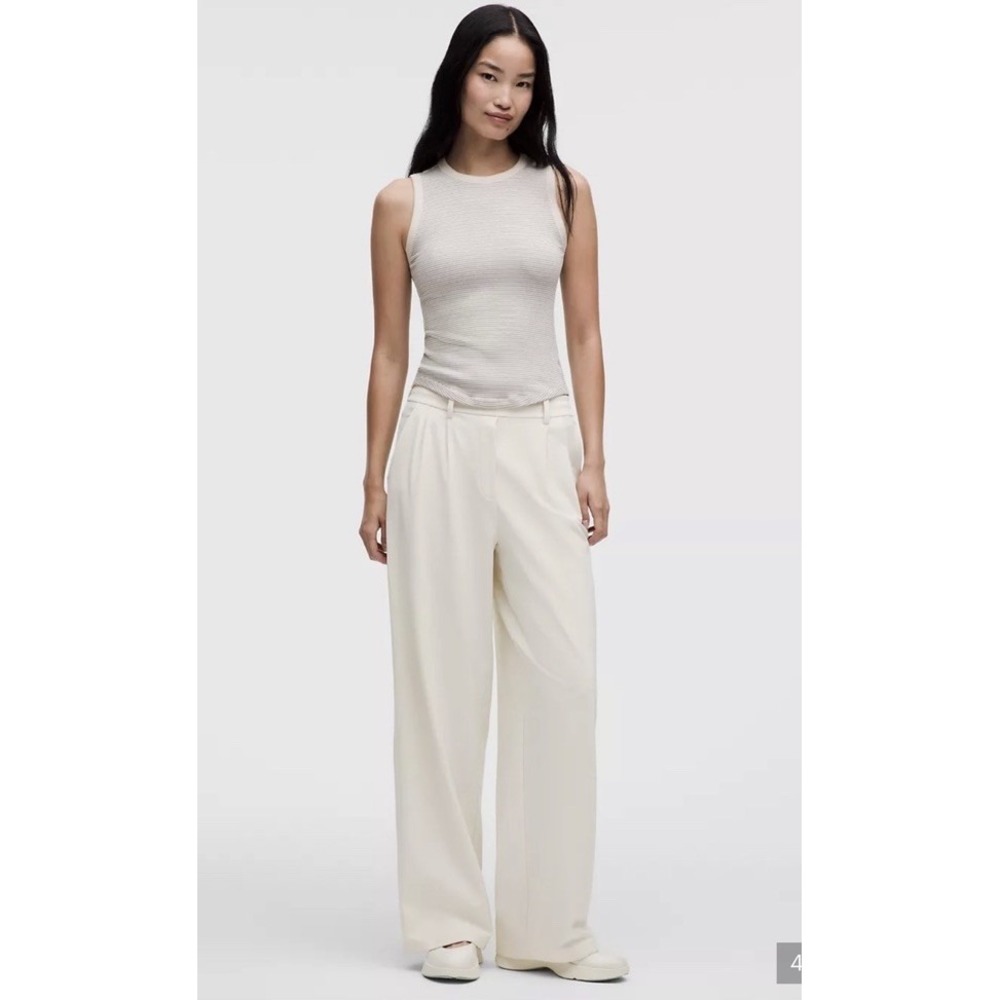 Lululemon Regular Daydrift High-Rise Wide Leg Trouser  ivory cream Size Medium